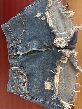 Sexy Levi's Distressed Blue Denim Jean Shorts
